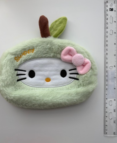 Hello Kitty Apple Pouch!